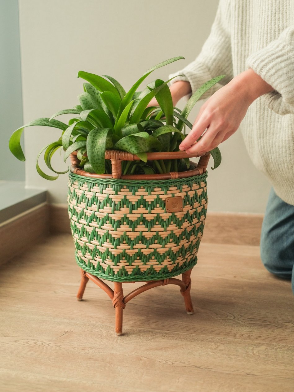 JADE CHEVRON DECORATIVE PLANTER